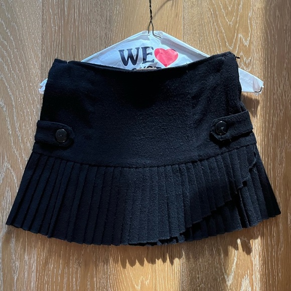 Un Deux Trois Black Skater Mini Skirt - Picture 1 of 10